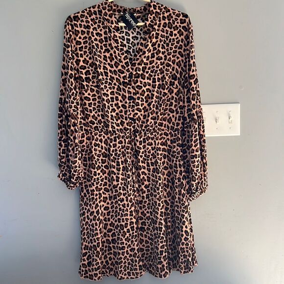 NWT Leopard Print Long Sleeve Dress Size XL - Picture 1 of 11